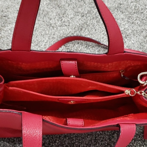 Authentic Kate Spade - Picture 2 of 3